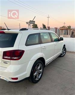 دودج جورني